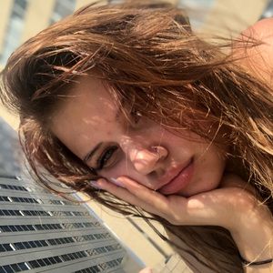 Meet your Posher, Shealah